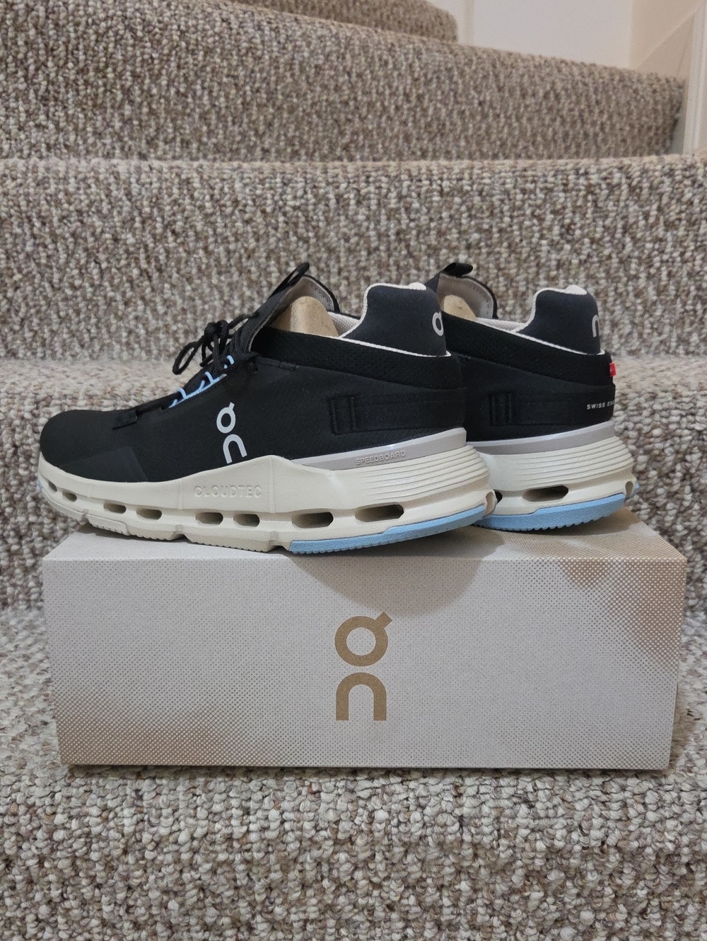 On Running Womens Cloudnova 2, Black/Wash, Size 9.5 - Picture 10 of 10
